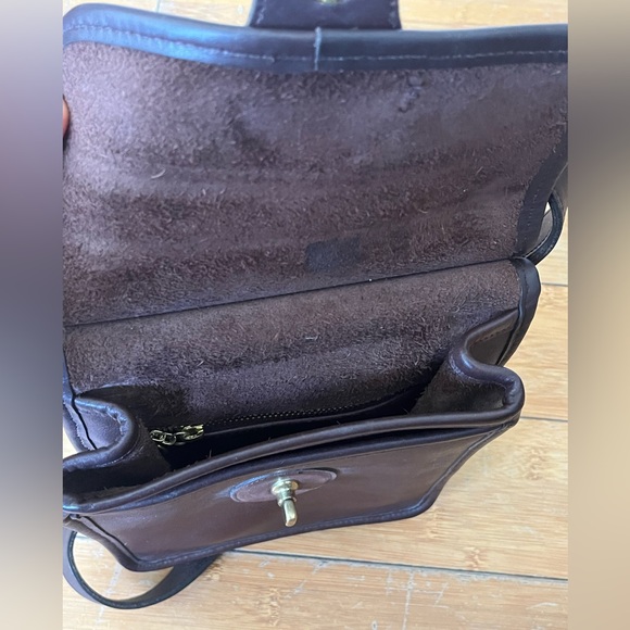 vintage Coach Murphy crossbody bag in mahogany brown leather and brass hardware - Picture 5 of 5